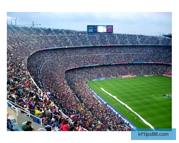 2026年世界杯将首次由三国联合举办 探索美国 加拿大 墨西哥的足球魅力