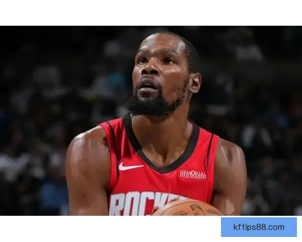 乌度卡称申京愿牺牲个人表现 杜兰特掌握破解包夹新技巧